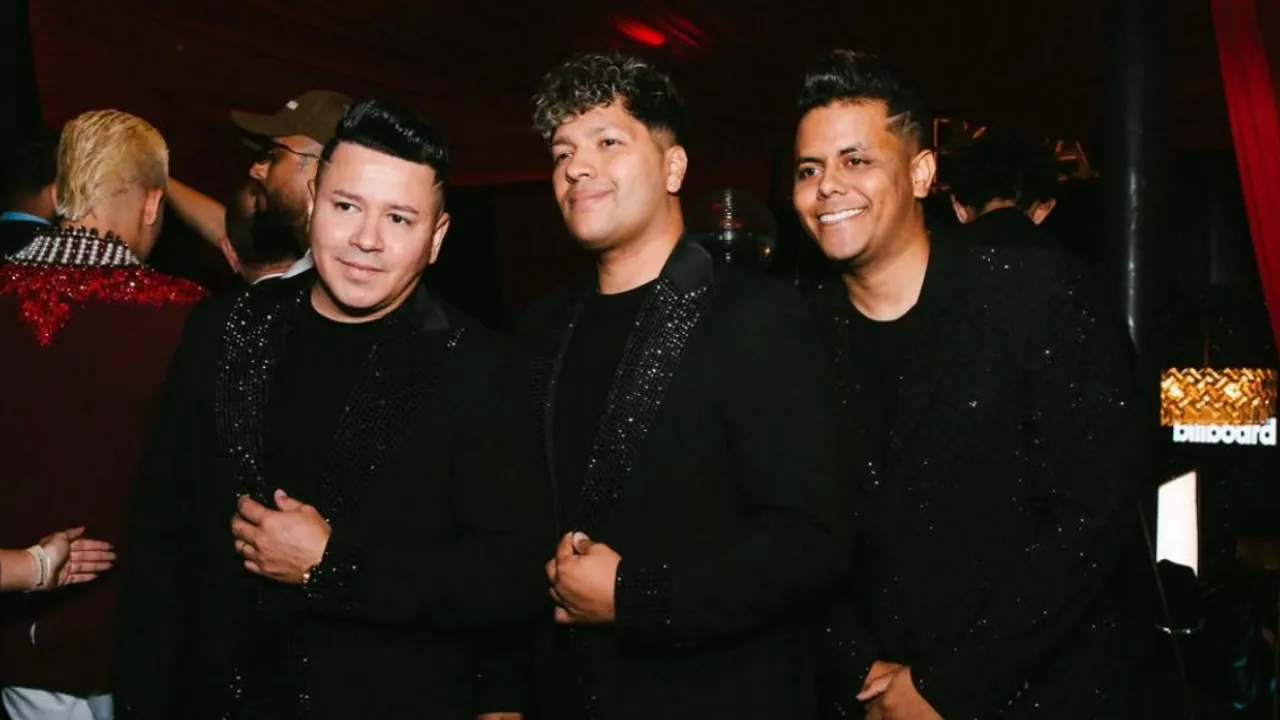 ¡Tremendo susto en pleno concierto! Explosión de pirotecnia dejó heridos a músicos de Los Inquietos