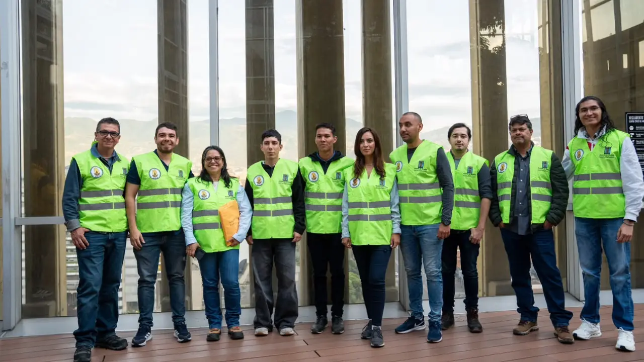 ¡Se fueron con toda! 13 ingenieros de Medellín ya van rumbo al Eje Cafetero