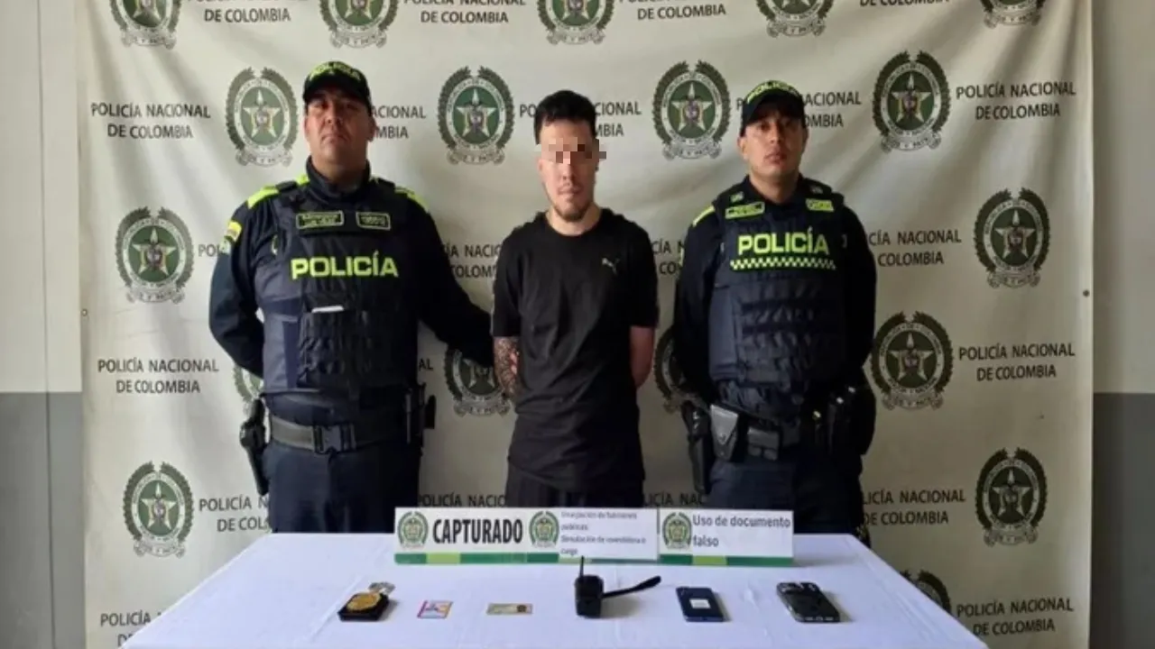 ¡Se hizo pasar por agente del CTI! Cayó hombre que quería entrar a la Secretaría de Seguridad de Itagüí