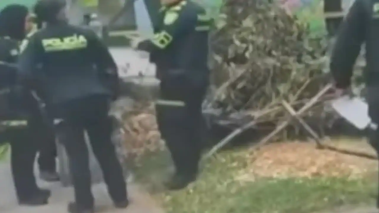 ¡Macabro hallazgo en Bogotá! Encuentran un pie humano abandonado dentro de una bolsa en un parque