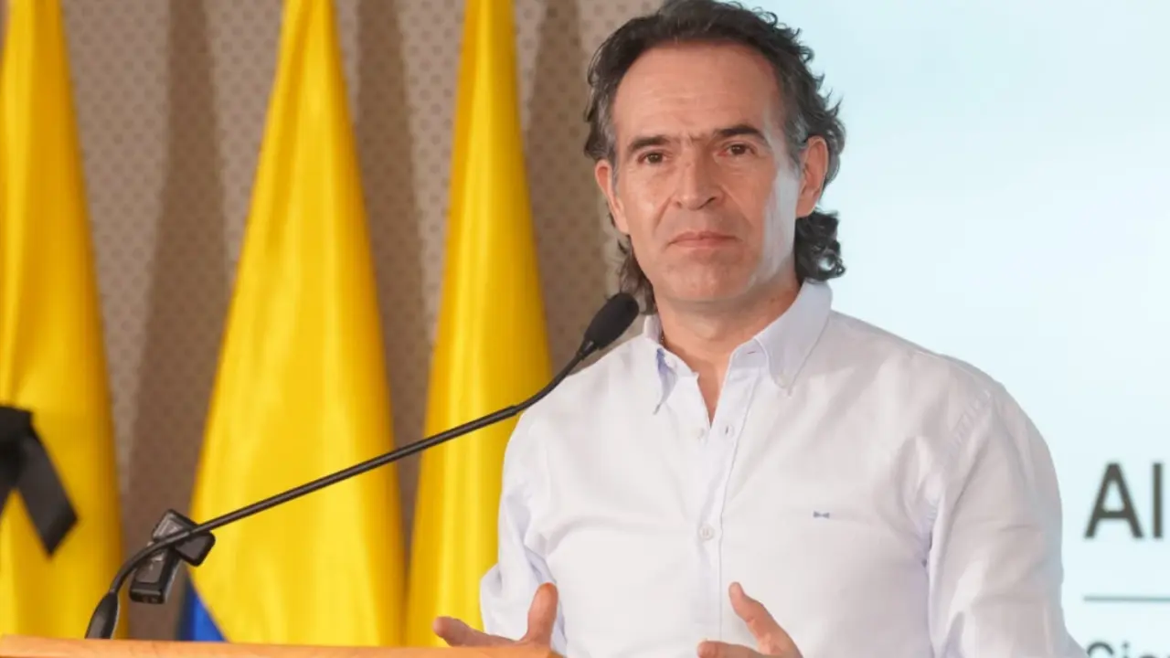 Medellín plantea acelerar la reconstrucción tras terremoto con recursos empresariales