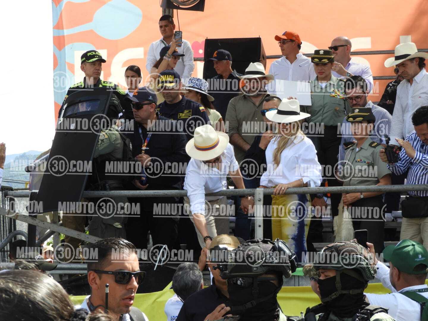 un cierre monumental para la Feria de las Flores 2026 21 silleteros 18