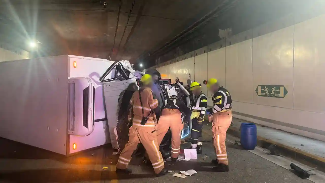 Túnel de Oriente fue habilitado tras el accidente que dejó ocho personas lesionadas