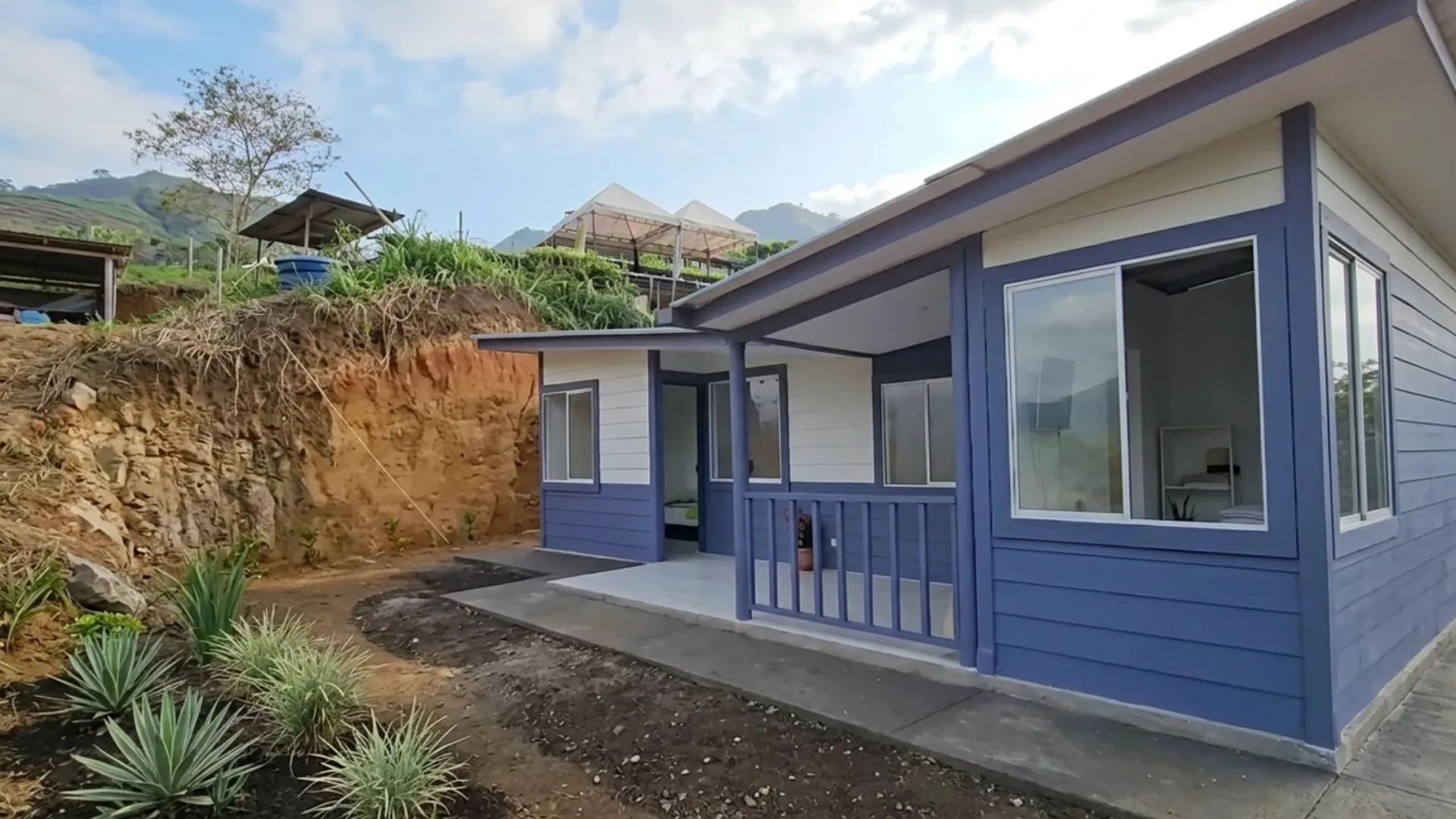 ¡Una nueva oportunidad! Entregan en Ciudad Bolívar la primera vivienda de ‘Adopta un Hogar’ 2 ¡Una nueva oportunidad! Entregan en Ciudad Bolívar la primera vivienda de ‘Adopta un Hogar’