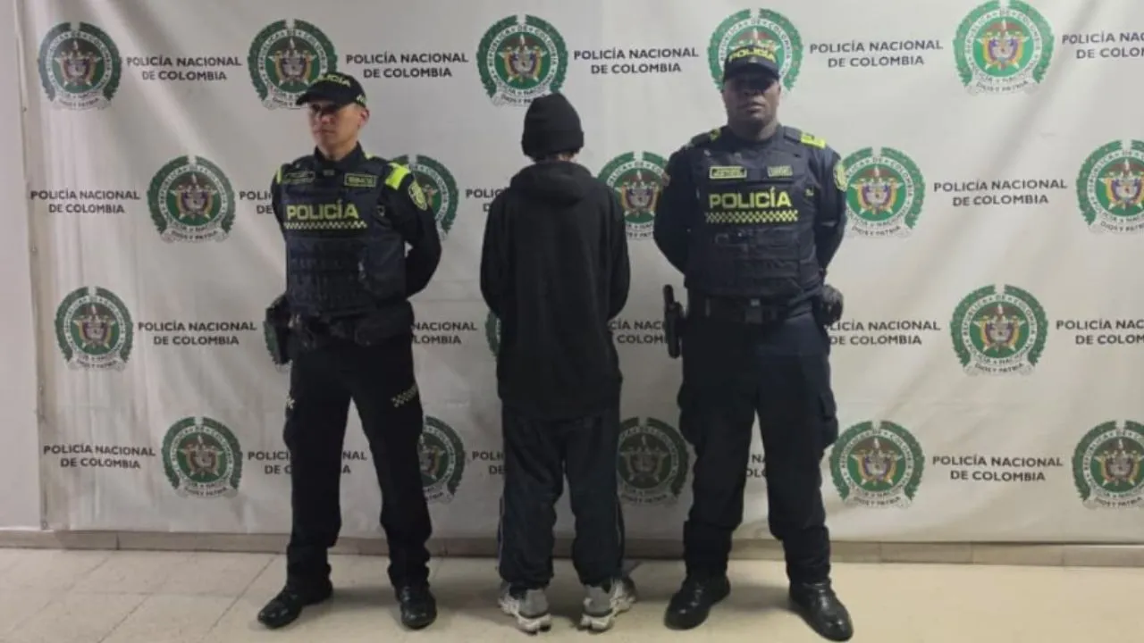 ¡Una discusión terminó a cuchillo! Capturan a hombre señalado de herir a un adulto mayor en Teusaquillo