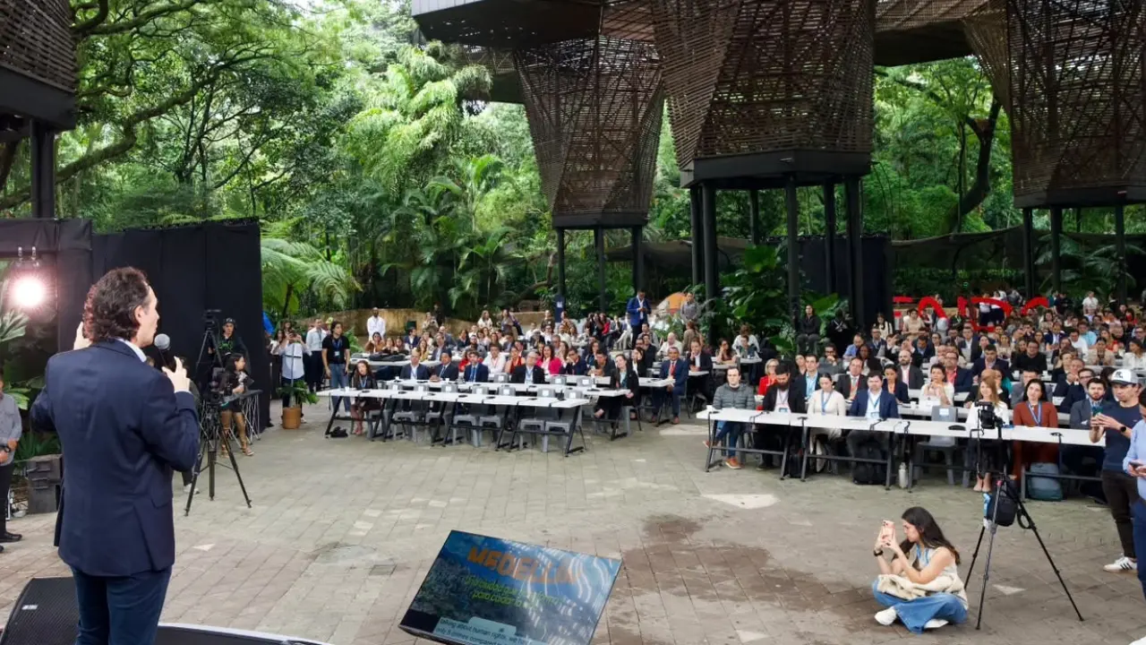 ¡Medellín se pone en el mapa mundial! Arrancó la Climate Week Biodiversity con más de 13 mil inscritos 3 ¡Medellín se pone en el mapa mundial! Arrancó la Climate Week Biodiversity con más de 13 mil inscritos