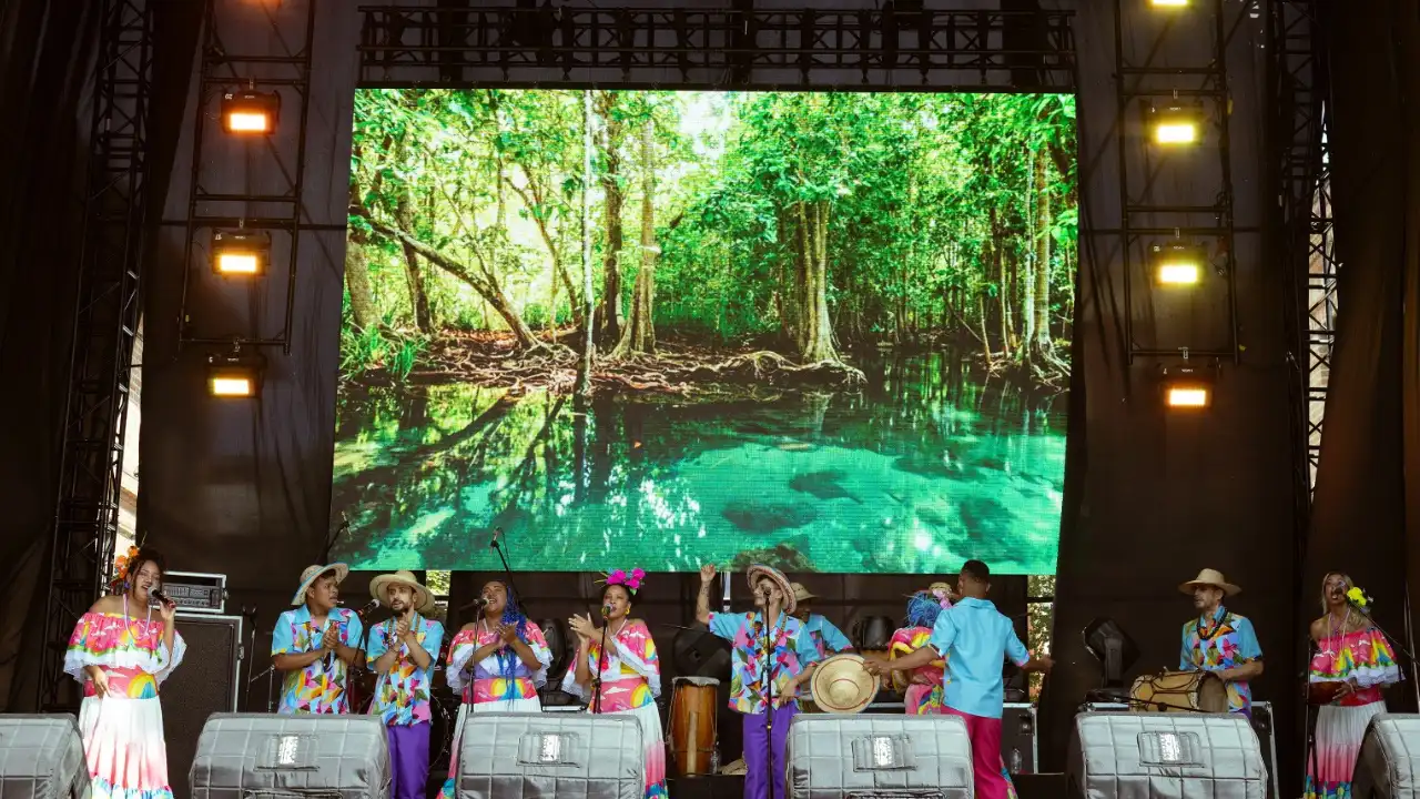 ¡Medellín se llena de sabor y cultura! Festiafro llega con música, baile y tradiciones del Pacífico 1 ¡Medellín se llena de sabor y cultura! Festiafro llega con música, baile y tradiciones del Pacífico
