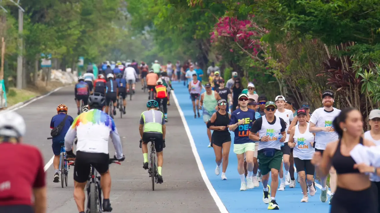 ¡Quedó una belleza! El Juan Pablo II ya tiene nuevo circuito para trotar y montar bici 1 ¡Quedó una belleza! El Juan Pablo II ya tiene nuevo circuito para trotar y montar bici