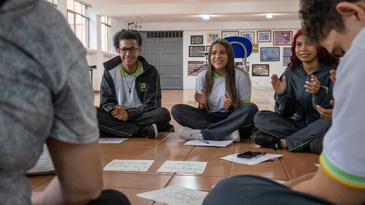 Medellín pone la lupa sobre la salud mental de sus estudiantes: estas son las señales de alerta 1 Medellín pone la lupa sobre la salud mental de sus estudiantes: estas son las señales de alerta