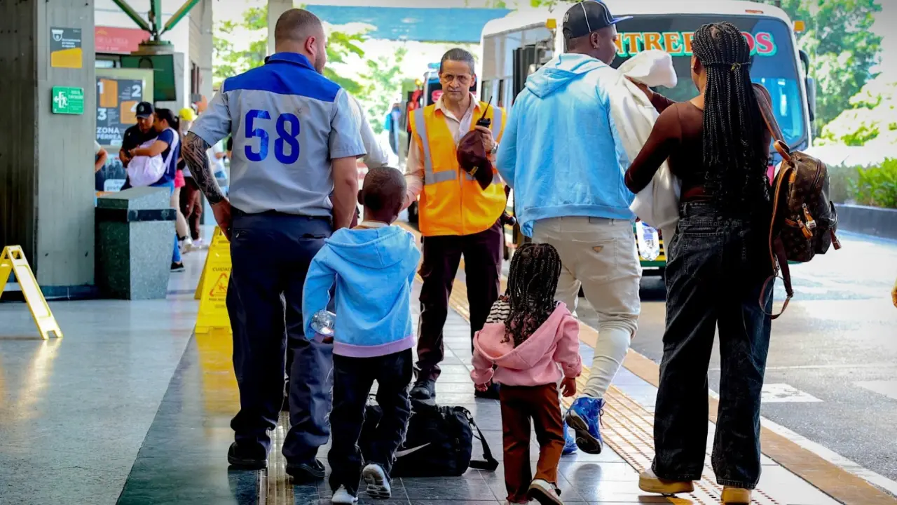 ¡Pilas viajeros! Terminales de Medellín se prepara para recibir a más de 715 mil personas 3 ¡Pilas viajeros! Terminales de Medellín se prepara para recibir a más de 715 mil personas