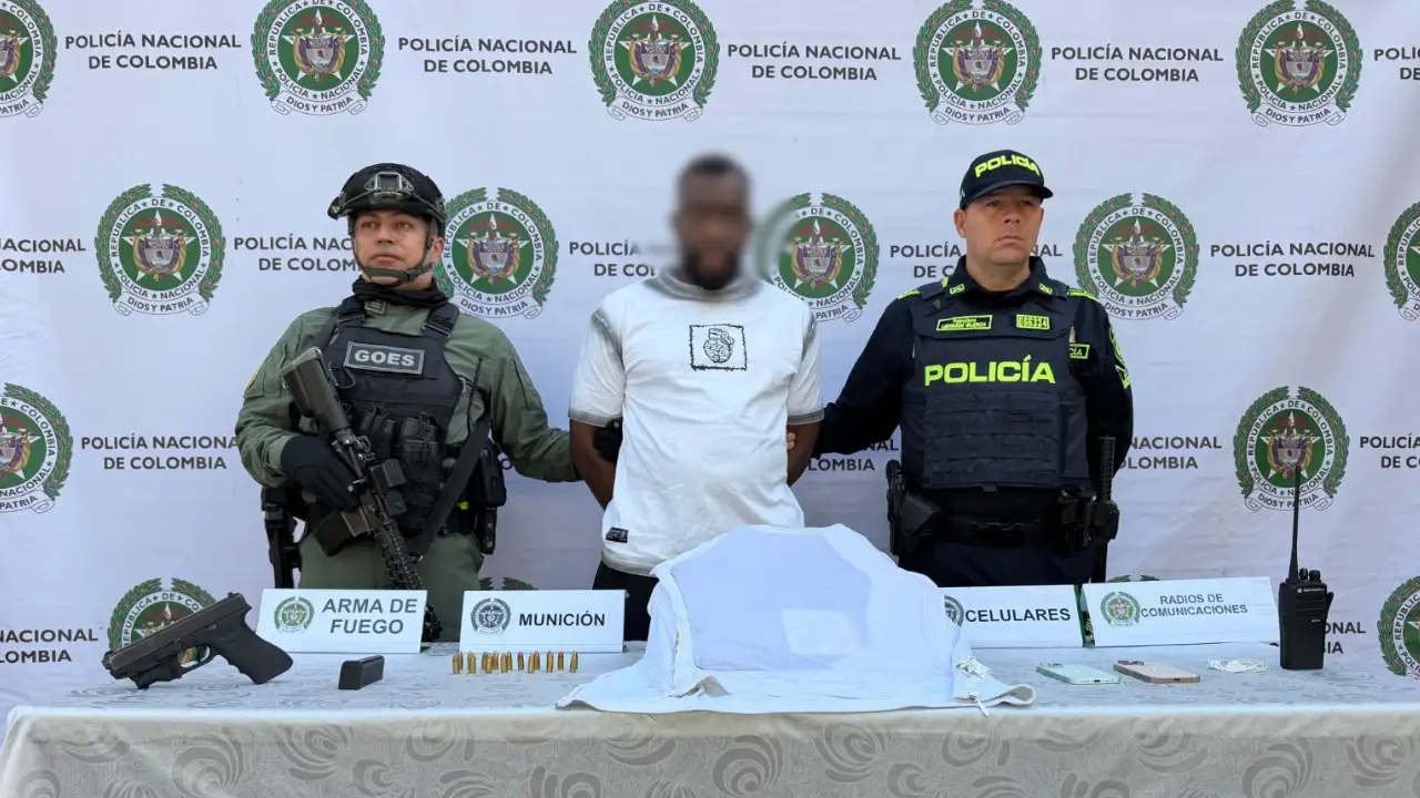 ¡Cayó alias ‘Copete’! Señalado cabecilla de La Sierra fue capturado en Medellín 3 ¡Cayó alias ‘Copete’! Señalado cabecilla de La Sierra fue capturado en Medellín
