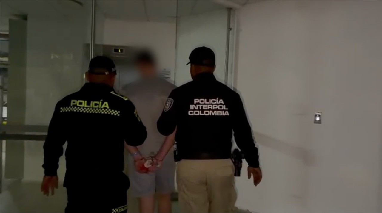¡En pantaloneta y chanclas! Cae en Cartagena uno de los fugitivos más buscados de Bélgica: tenía circular roja de Interpol 4 capturan belga cartagena1
