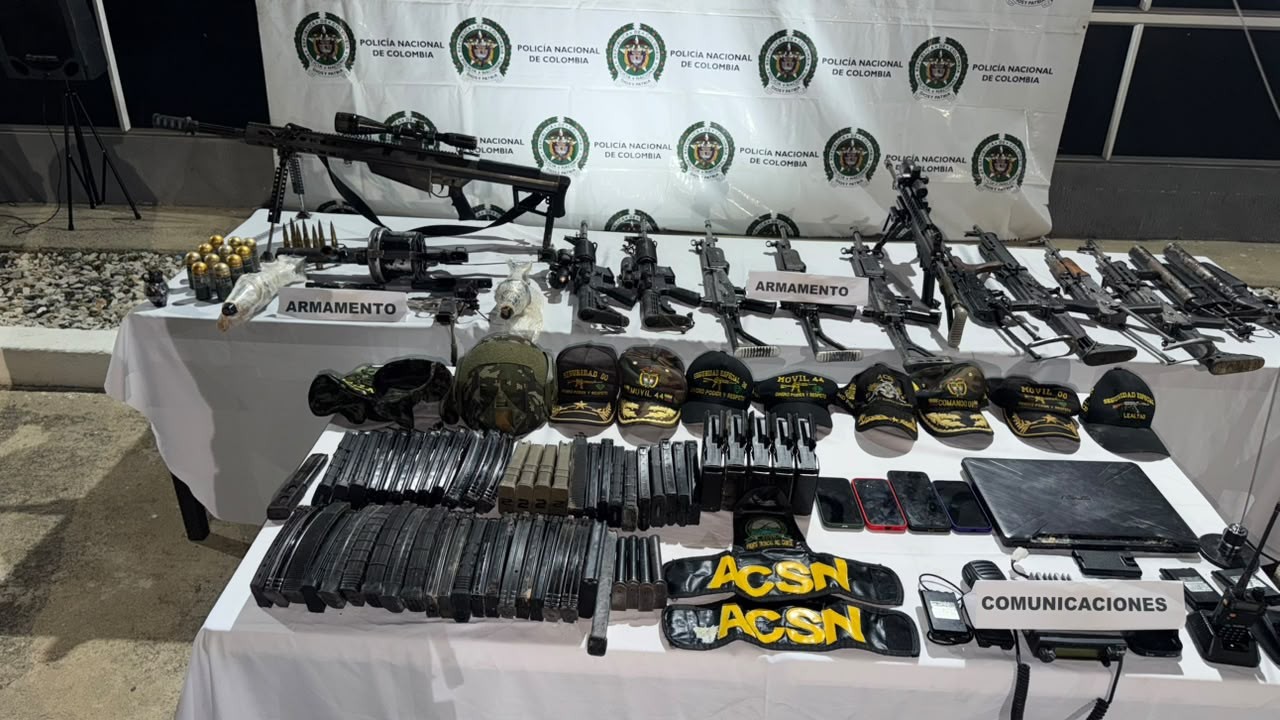Tres paramilitares fueron capturados en el operativo donde fue dado de baja alias «cholo» 4 cholo4