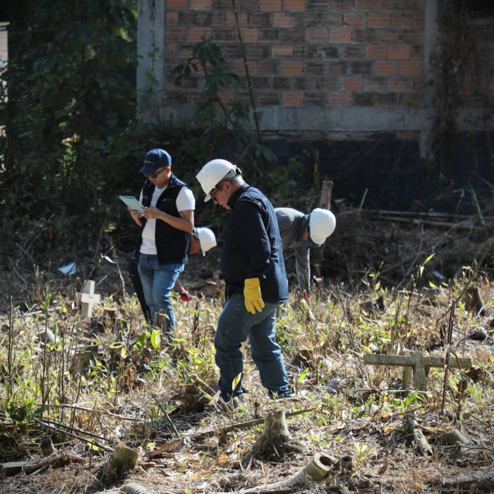 ¡Con guantes para no ensuciarse «las uñitas»! Secretariado de las FARC inicia cumplimiento de su «sanción» ante la JEP 10 farc sancion jep8