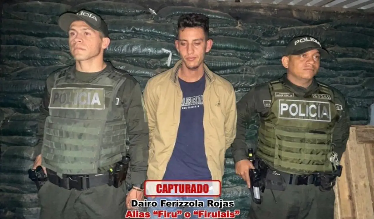 Alias firulais, francotirador del ELN que estaría planeando un atentado contra el Presidente Abelardo de La Esprilla