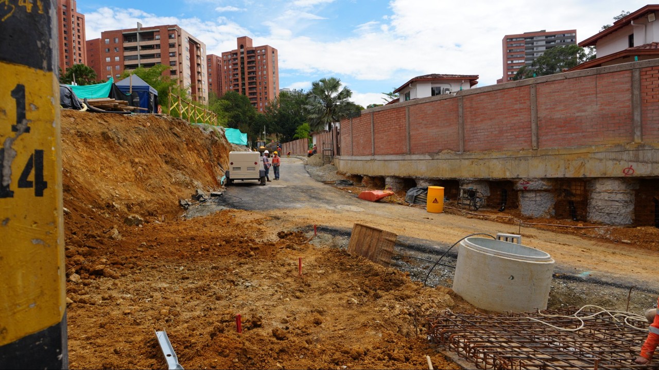 Mejora la movilidad en la Avenida 34: habilitan segundo puente en el intercambio vial con la loma de Los González 3 la34 4