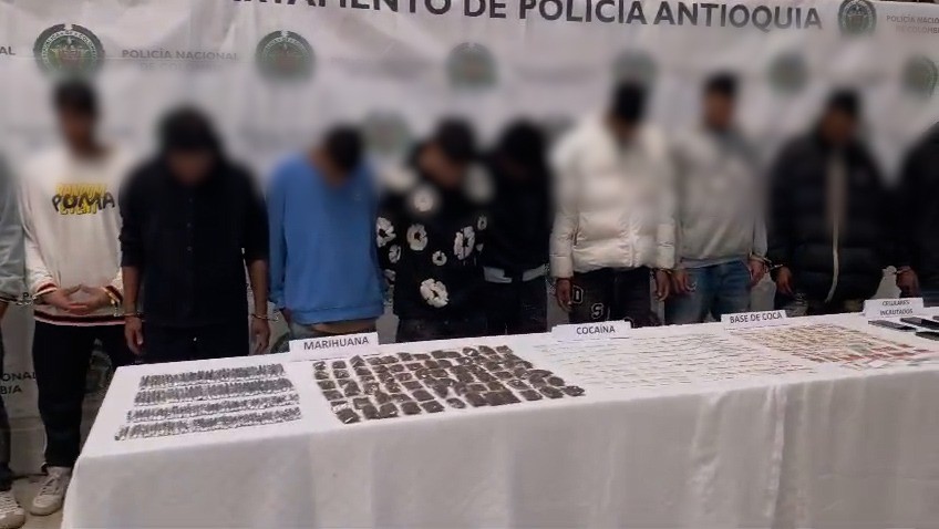 Policía Nacional captura a 21 integrantes de El Mesa y realiza 18 diligencias de allanamiento en La Ceja 3 mesa3