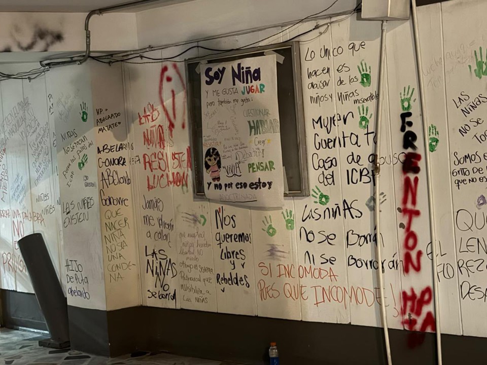 «Acá hay mucho dinero que se niegan a perder»: Directora del ICBF denuncia oscuros intereses tras vandalización de la sede 3 ninez icbf2