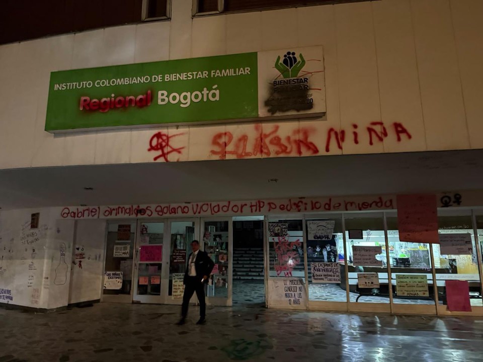 «Acá hay mucho dinero que se niegan a perder»: Directora del ICBF denuncia oscuros intereses tras vandalización de la sede 6 ninez icbf4