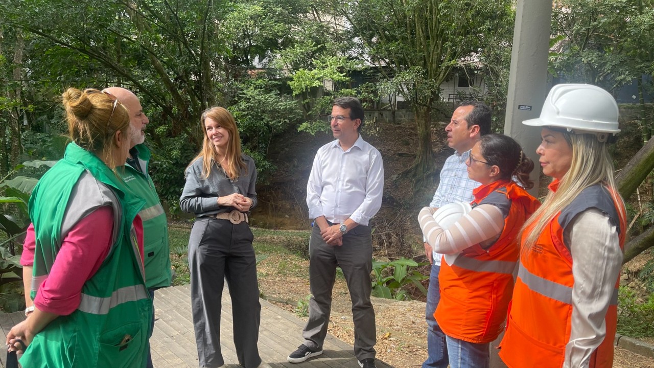 Medellín avanza en las intervenciones de la cuenca La Presidenta para mitigar riesgos y recuperar su capacidad hidráulica 1 presi1
