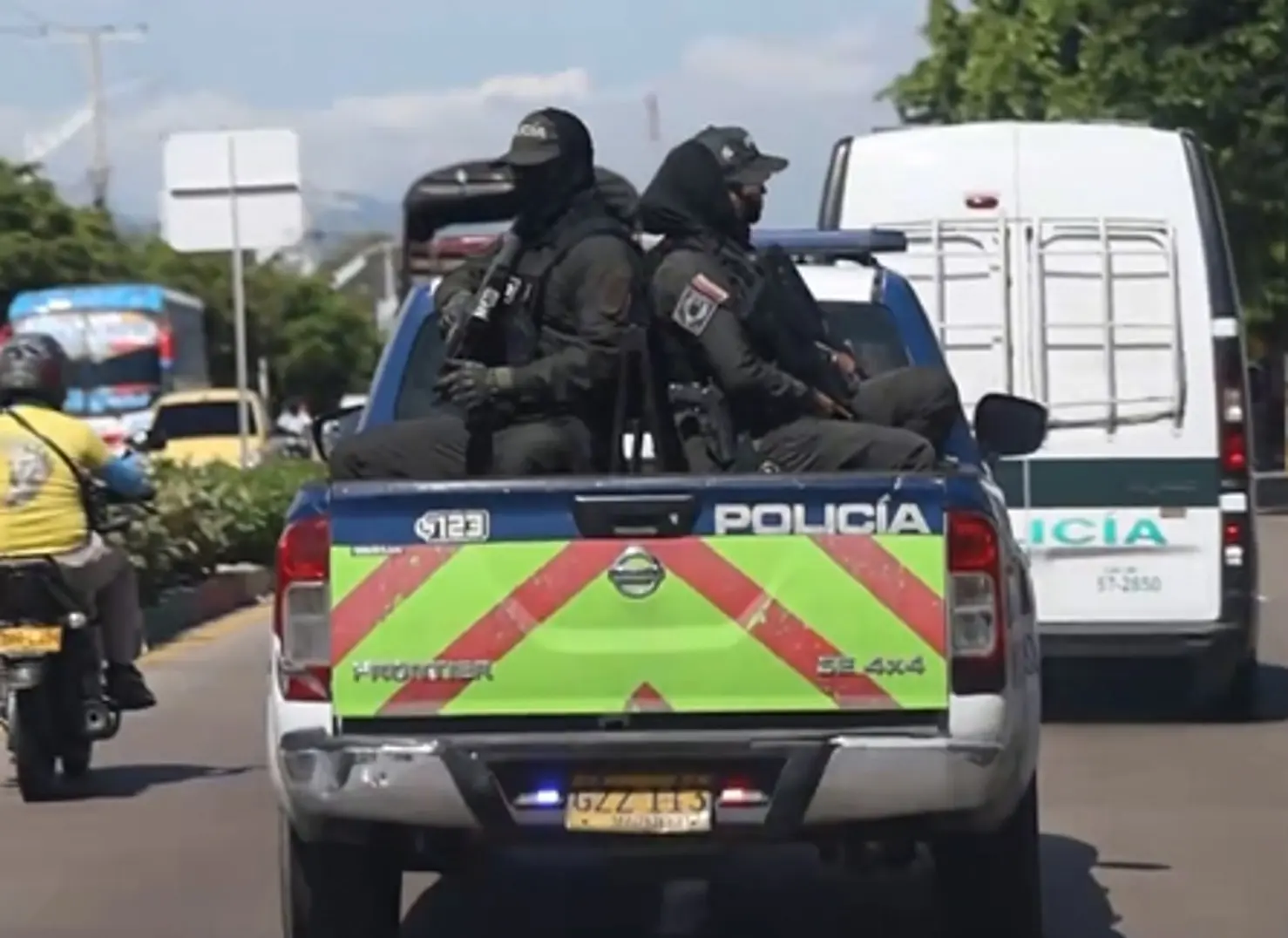 ¡Se les acabó la «oficina»! Así fue el traslado de 39 peligrosos reclusos de Barranquilla a penales de máxima seguridad 3 presos barranquilla2