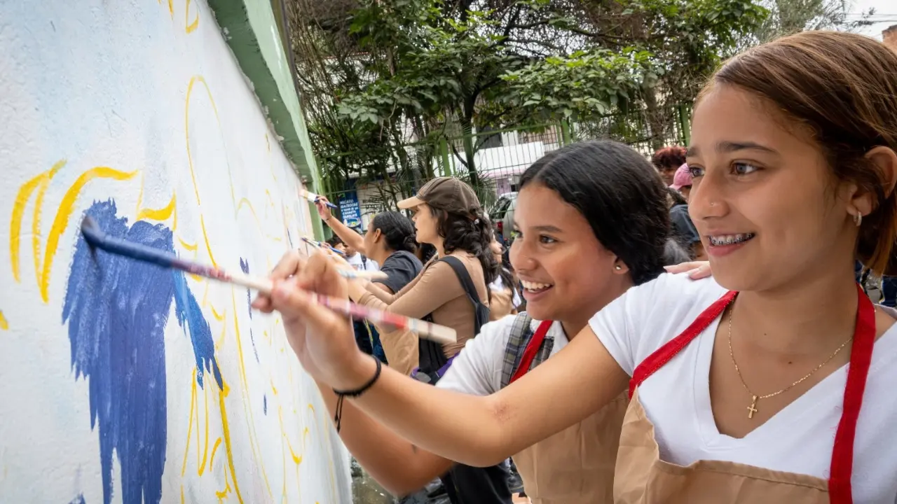 Presupuesto Participativo le apuesta a que más estudiantes sigan en el colegio 2 Presupuesto Participativo le apuesta a que más estudiantes sigan en el colegio