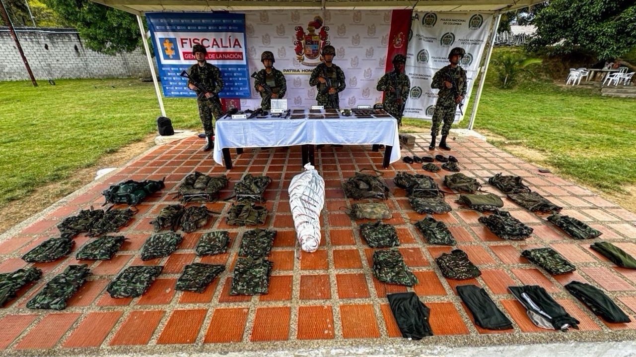 Un muerto y un capturado dejaron los combates contra disidencias en San Andrés de Cuerquia 2 san andres de cuerquia1