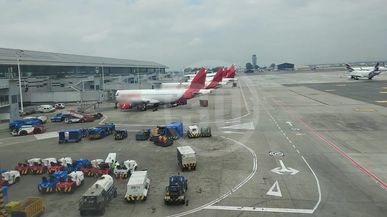 Aerocivil confirma la muerte de uno de sus funcionarios: su cuerpo fue hallado en el techo del CGAC 2 Fotografía del aeropuerto enviada por Sonia
