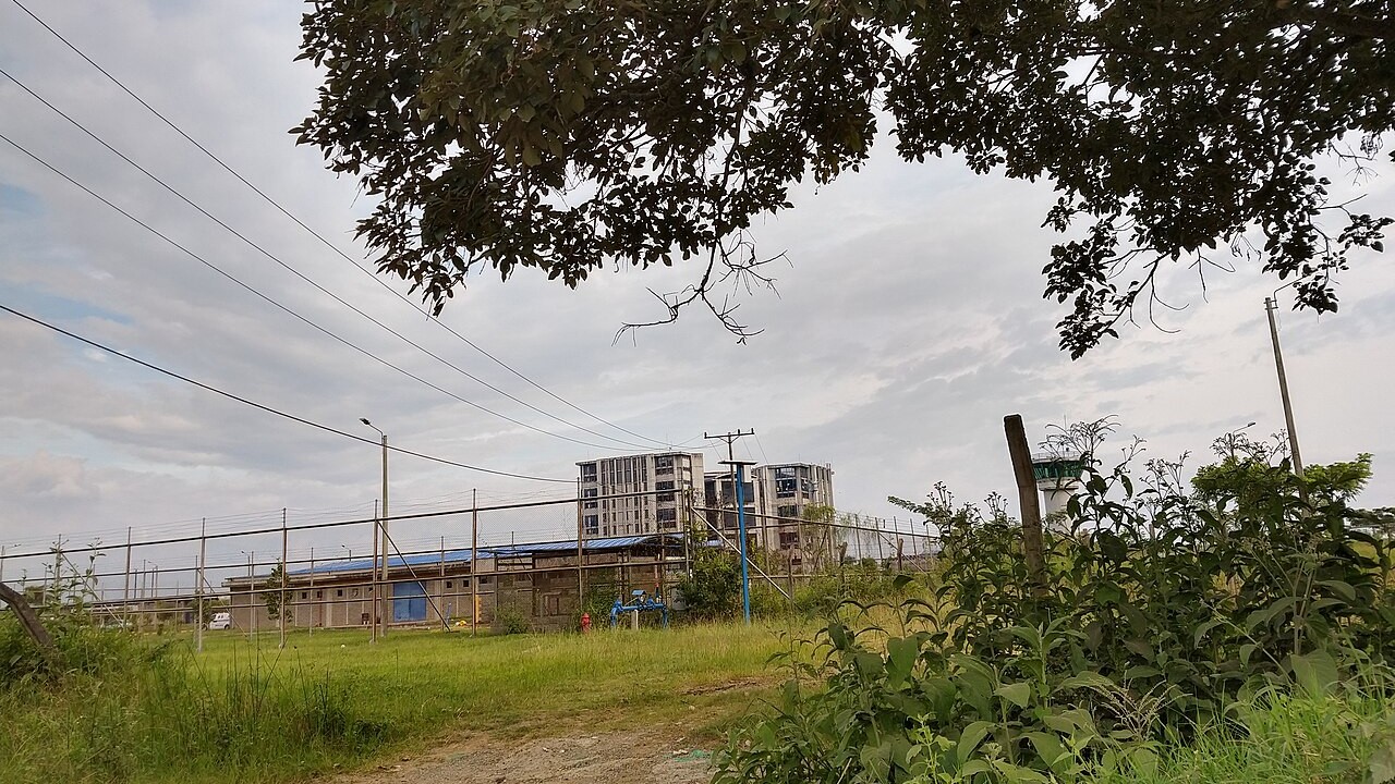 Vista exterior de un complejo carcelario en Colombia (imagen de archivo)