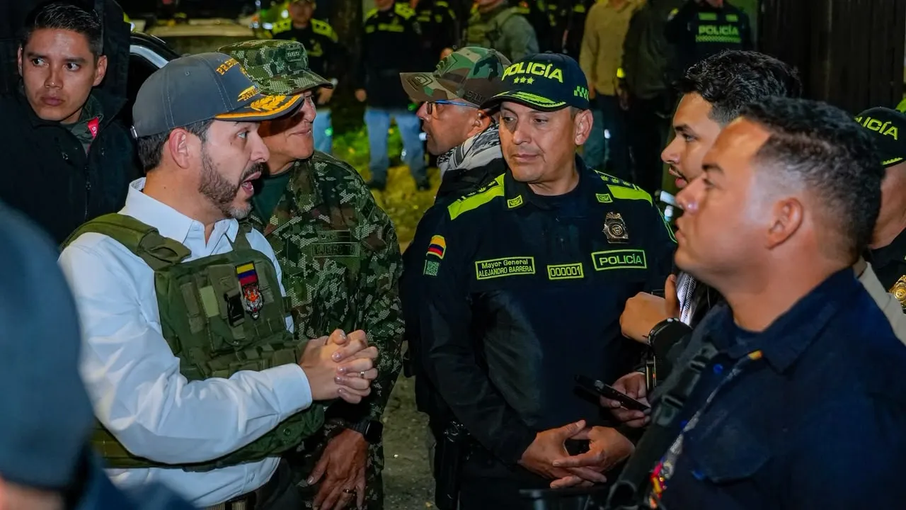 El presidente De la Espriella en el megaoperativo de seguridad en Medellín