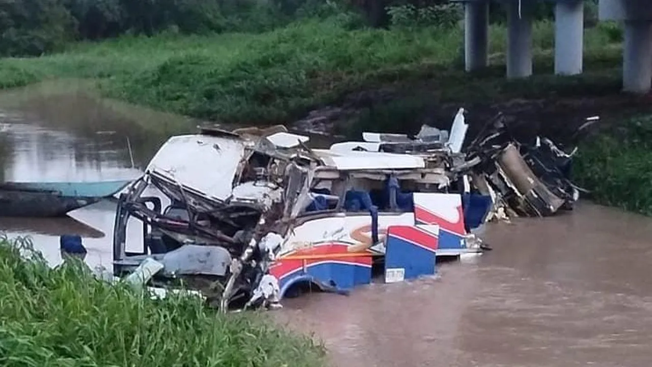 Ocho heridos de gravedad en la Clínica Sinais Vitais de Bosconia tras accidente de bus de Kbeto Zuleta