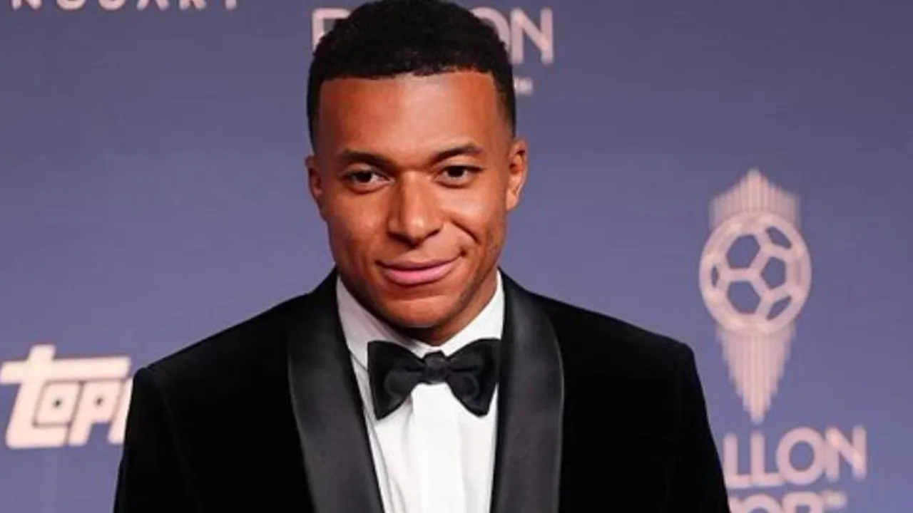 Mbappé pide disculpas a China: «Mi comentario fue desafortunado y herí a muchas personas»