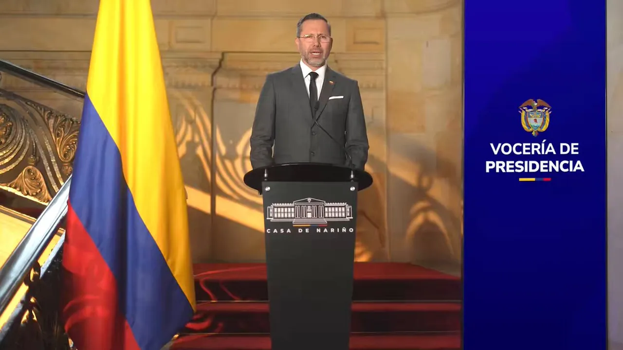 Fotograma del video de la Presidencia sobre los hallazgos en obras de agua y alcantarillado
