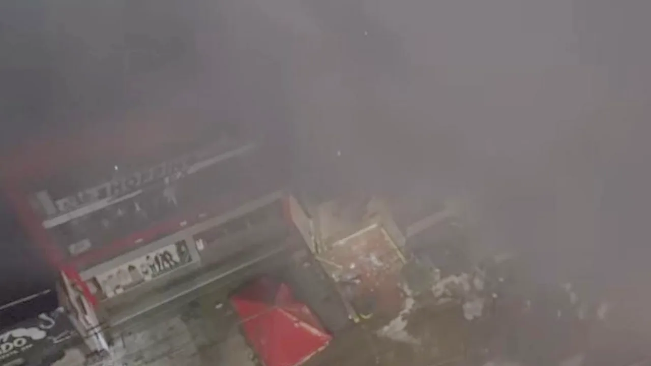 Controlado el incendio frente a La Plazuela en Cartagena; puntos calientes podrían extender labores
