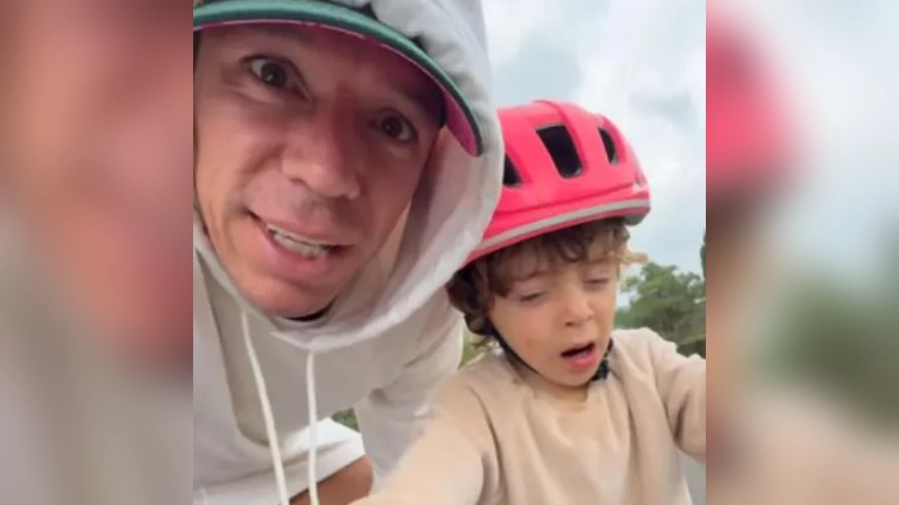 Rigoberto salió a enseñarle a pedalear a su hijo y terminó con una sorpresa en plena rodada