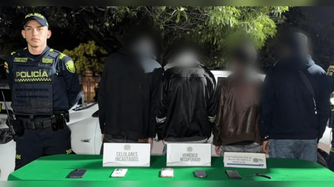 Plan candado en San Cristóbal: cuatro capturados por robo de vehículo, con el carro y los celulares recuperados
