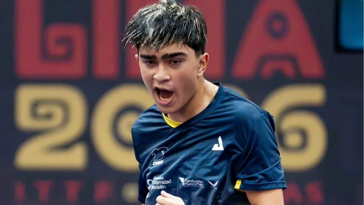 Emanuel Otálvaro, de 16 años, se colgó el bronce en el Panamericano de tenis de mesa en Lima