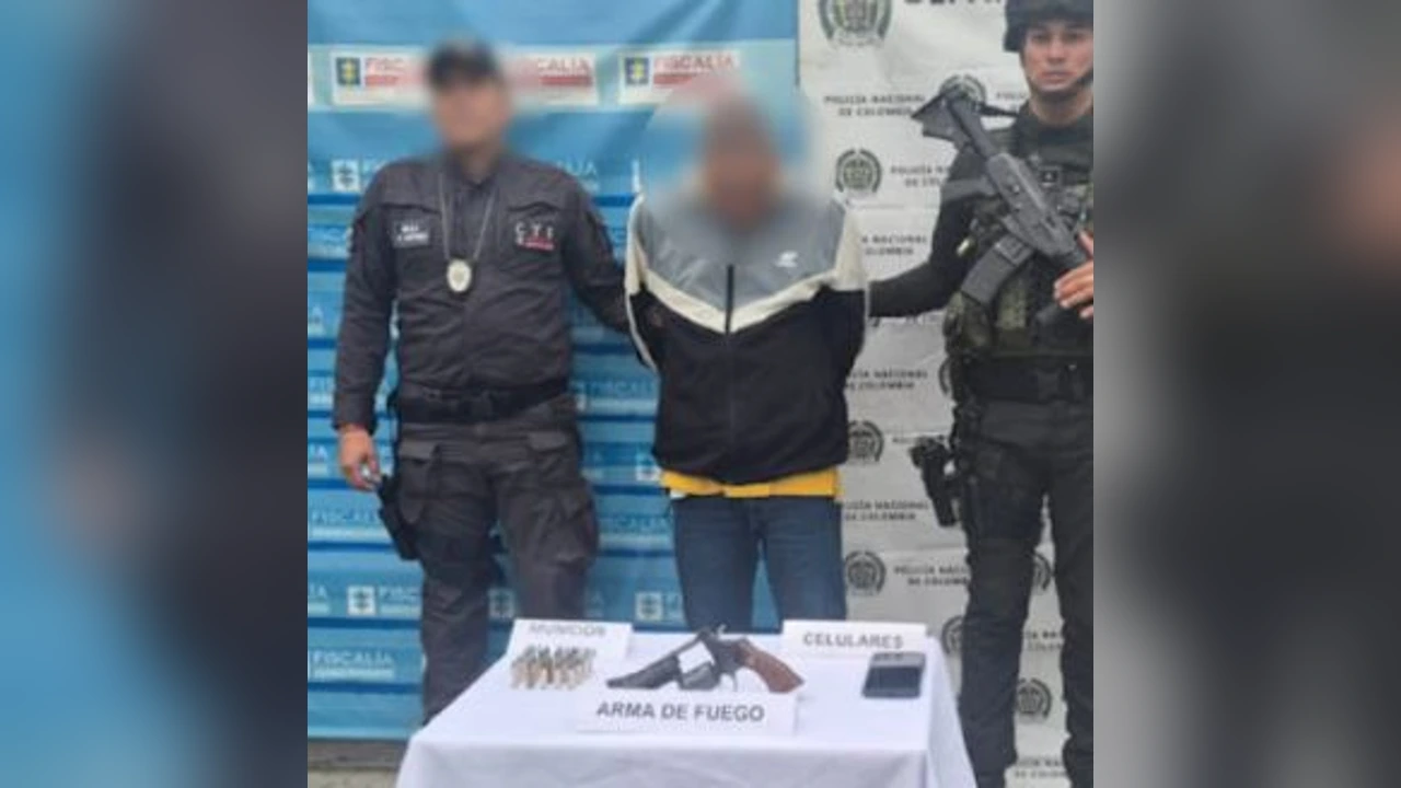 Capturado por el caso de Yulitza Orozco junto a integrantes del CTI y de la Policía Nacional.