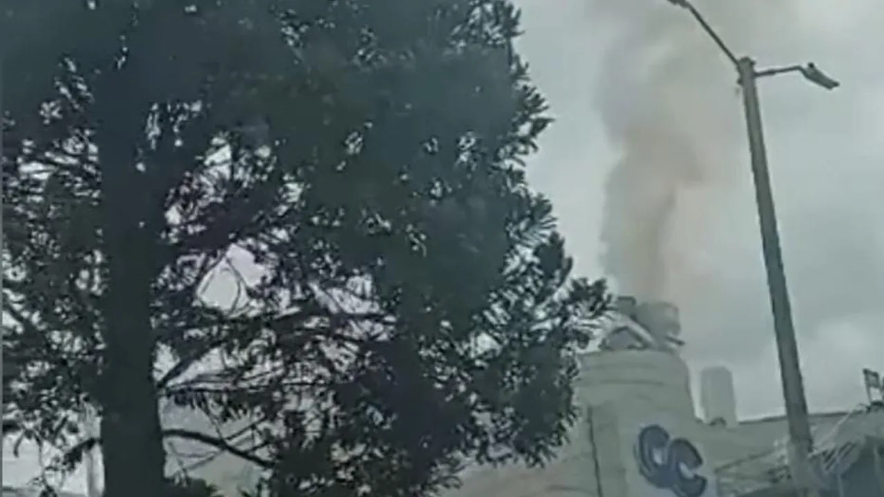 ¡Urgente! Incendio en el centro comercial Gran Estación de Bogotá: no reportan lesionados