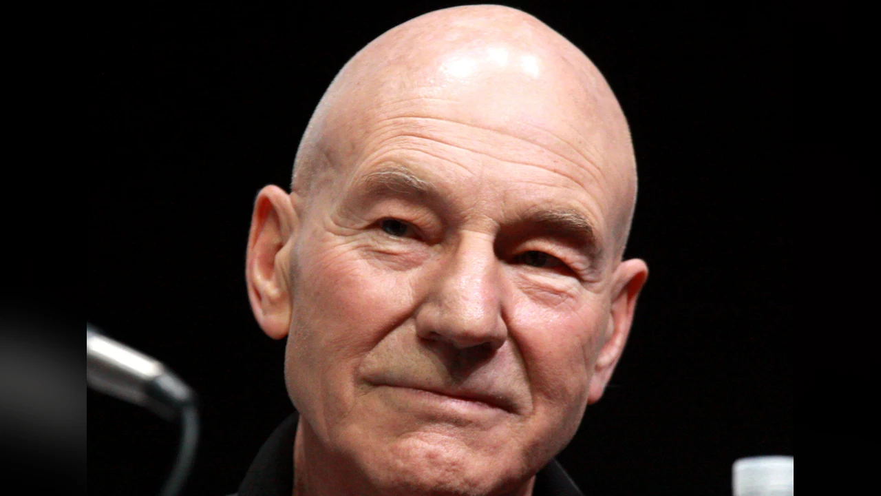 ¡Luto en Hollywood! Murió Patrick Stewart, el inolvidable capitán Picard de 'Star Trek', a los 86 años 2 Patrick Stewart en la Comic-Con de San Diego 2013