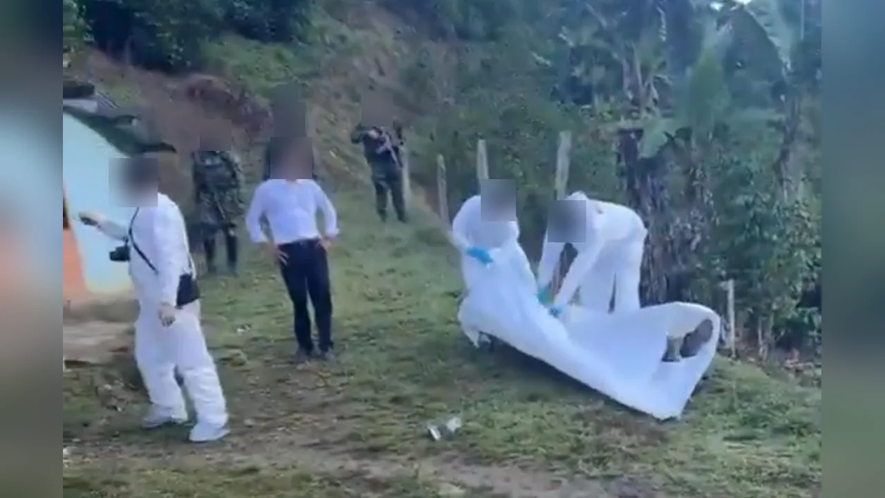 Masacre en Suaza: la Policía dice que campesinos reaccionaron a una extorsión de presuntos disidentes