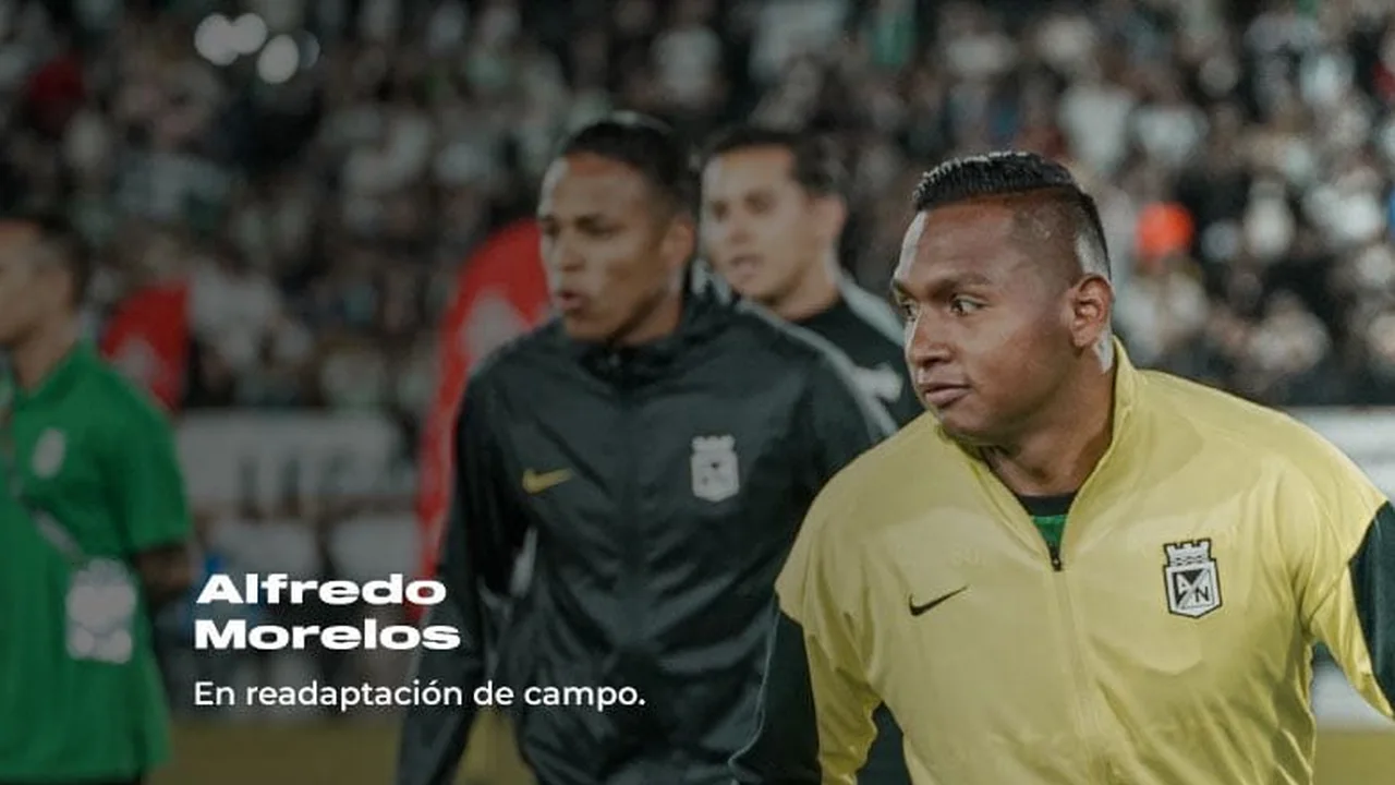 Alfredo Morelos en trabajos de readaptación de campo con Atlético Nacional