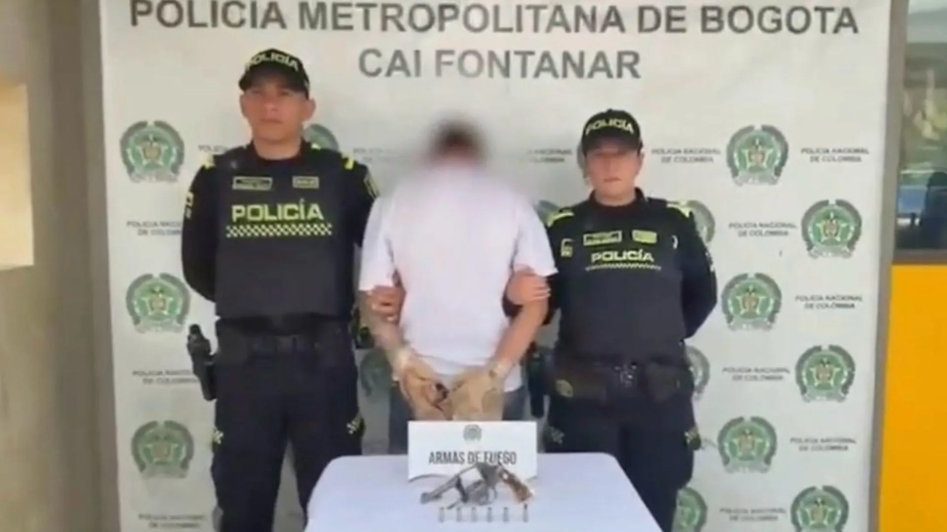 ¡Hirió a su amigo y huyó al bosque! Capturaron a joven con un revólver en Bogotá