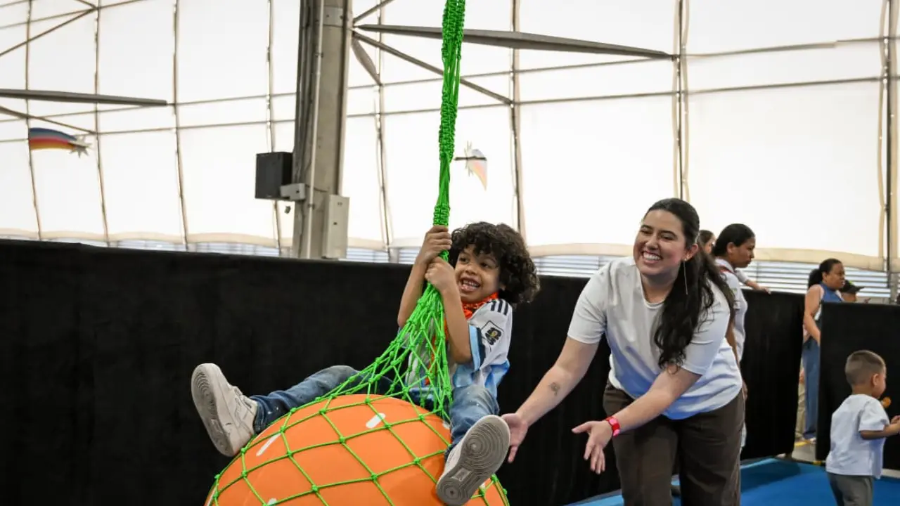 ¡No se botó nada! Los juegos del Festival Buen Comienzo llegarán a los nuevos jardines infantiles de Medellín 3 ¡No se botó nada! Los juegos del Festival Buen Comienzo llegarán a los nuevos jardines infantiles de Medellín