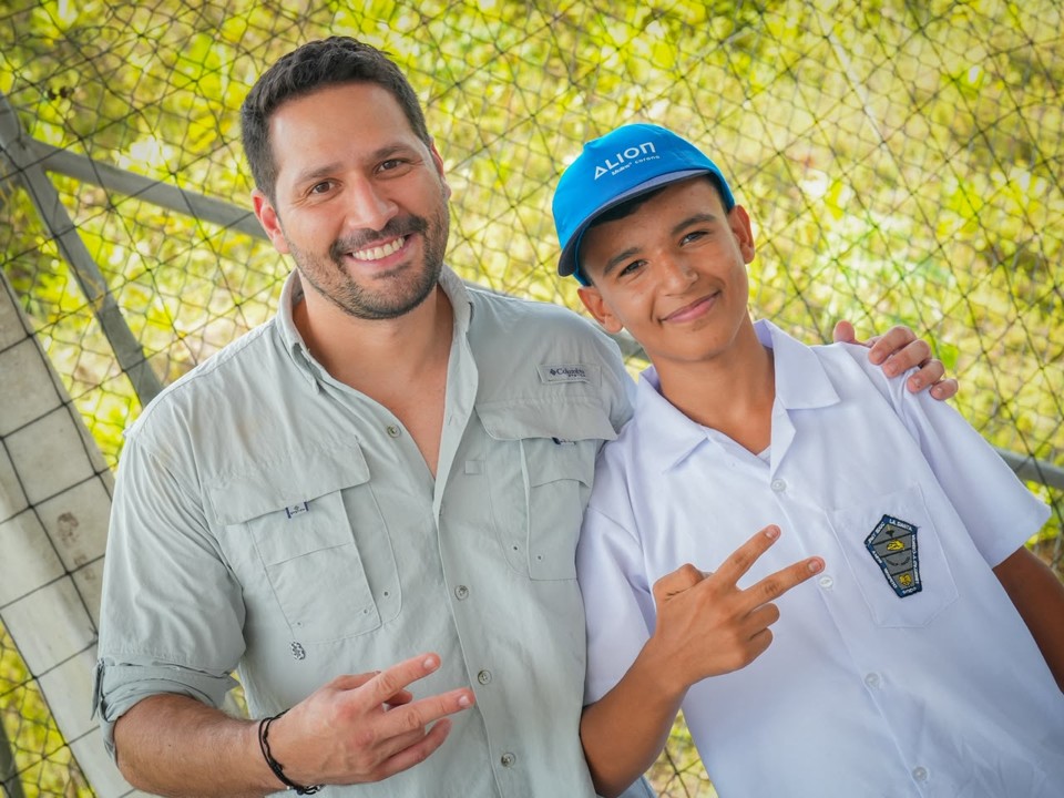 Sonsón, pionero en Antioquia: un computador por estudiante en una escuela rural 7 SONSON RURAL COMPUTA5