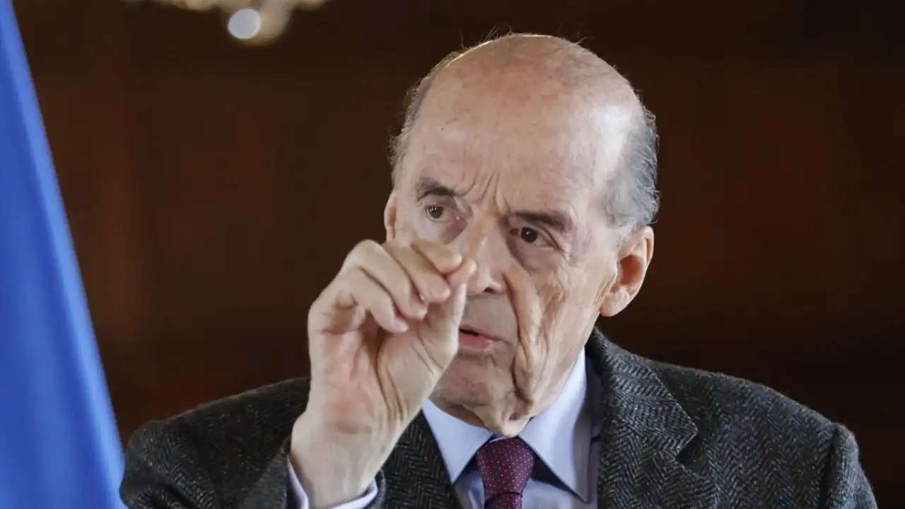 ¡Álvaro Leyva va por Petro en EE.UU.! Entregó documentos y 'nombres de testigos' en la embajada