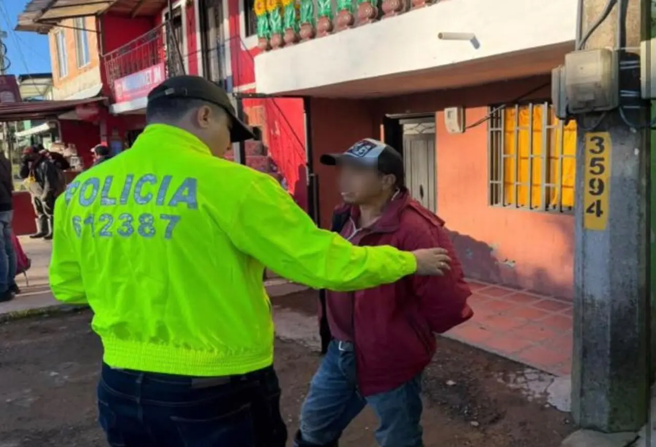 ¡Las cámaras todo lo ven! Capturan en Santa Rosa de Osos a señalado de abusar sexualmente de una anciana en La Unión 2 Wilber Alonso García Muñoz es el presunto agresor sexual de una mujer de 83 años en la localidad de La Unión, oriente de Antioquia