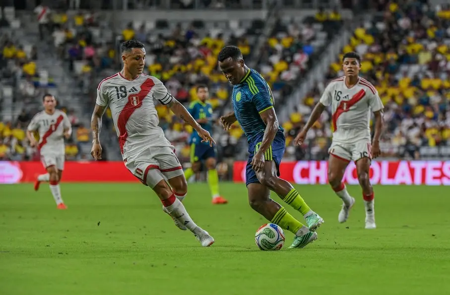 Con sello «verdolaga»: Colombia derrota a Perú y cierra su gira de amistosos con una renovación en marcha 2 col6