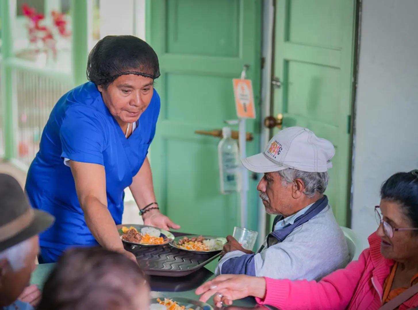 Sonsón y la Gobernación de Antioquia garantizan almuerzos nutritivos para 200 adultos mayores