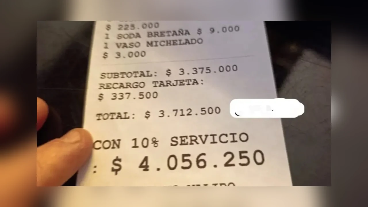 Factura de un bar del Parque Lleras con un total de más de 4 millones de pesos